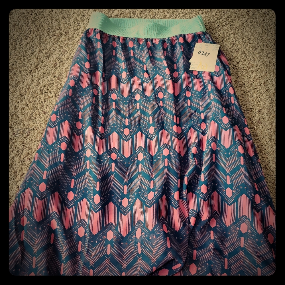 Lularoe lola xs